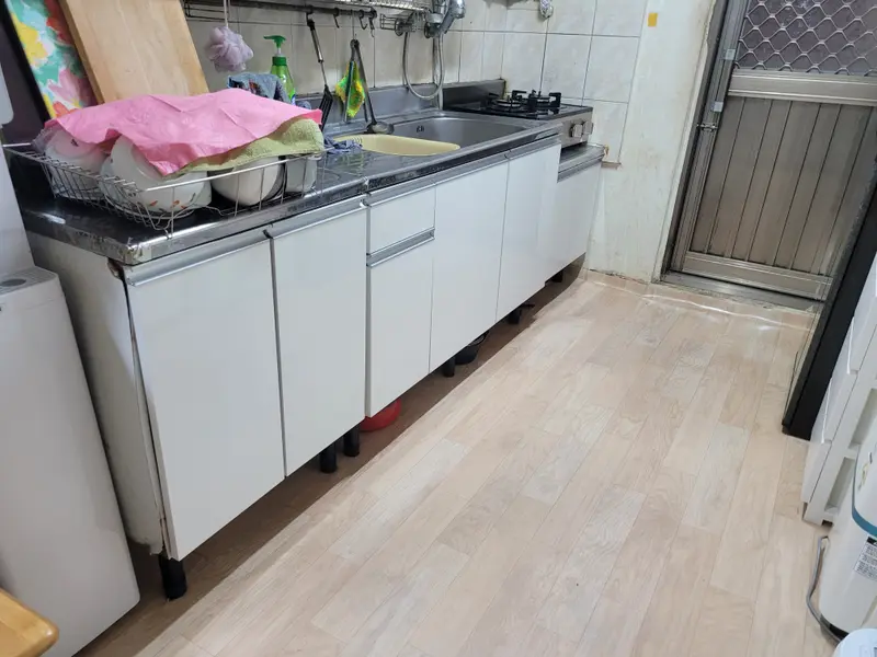 원룸 싱크대 문짝 교체 시공 사진